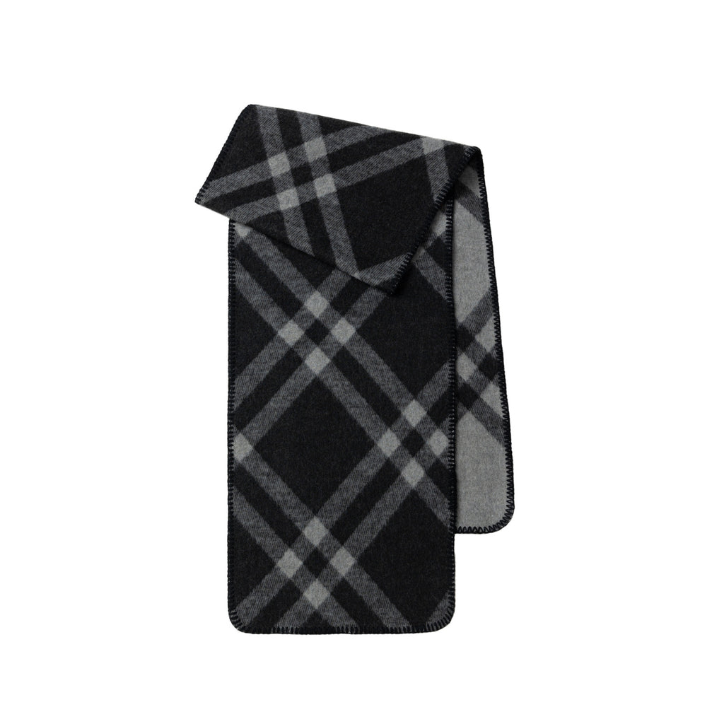 Cozyura™ Wool Blend Checked Scarf – Diagonal Plaid Design for Effortless Style