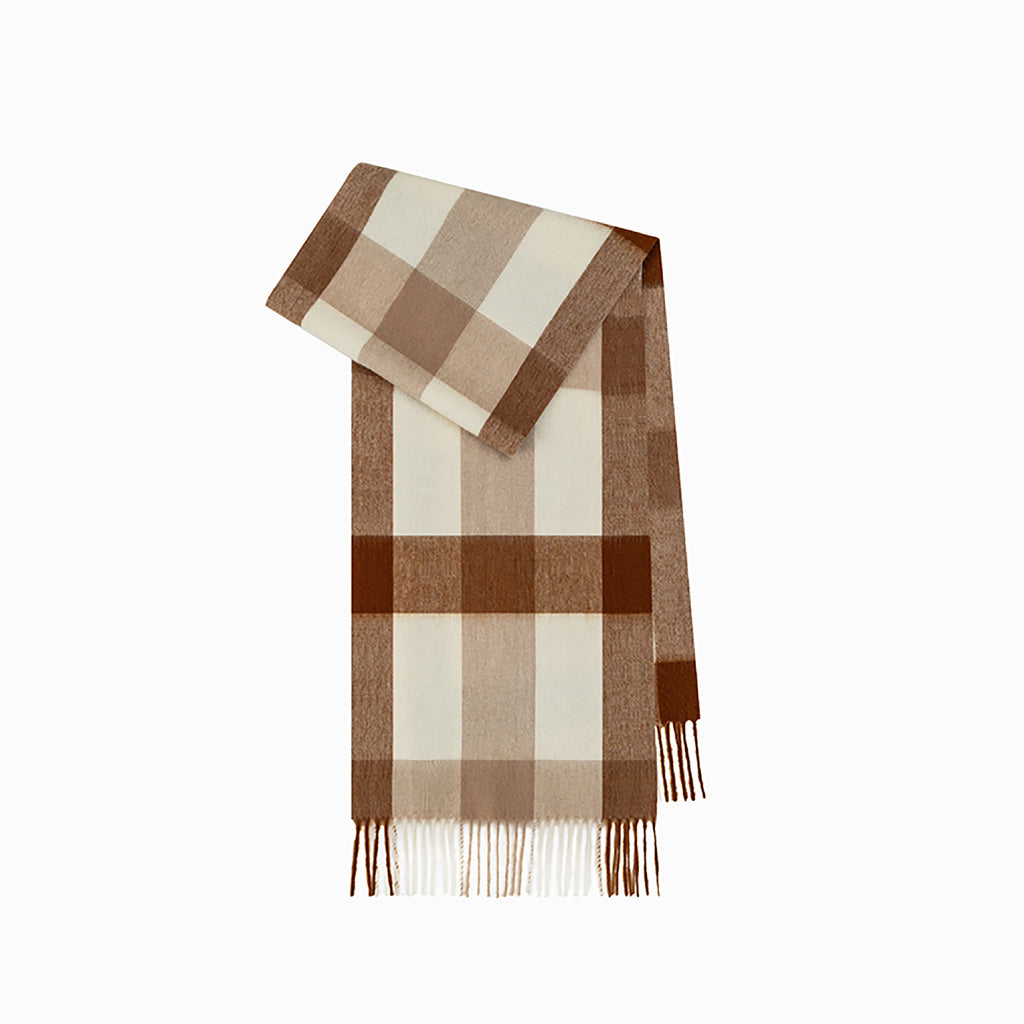 Cozyura™ Cashmere Plaid Shawl – Luxuriously Soft Warmth in Classic Style