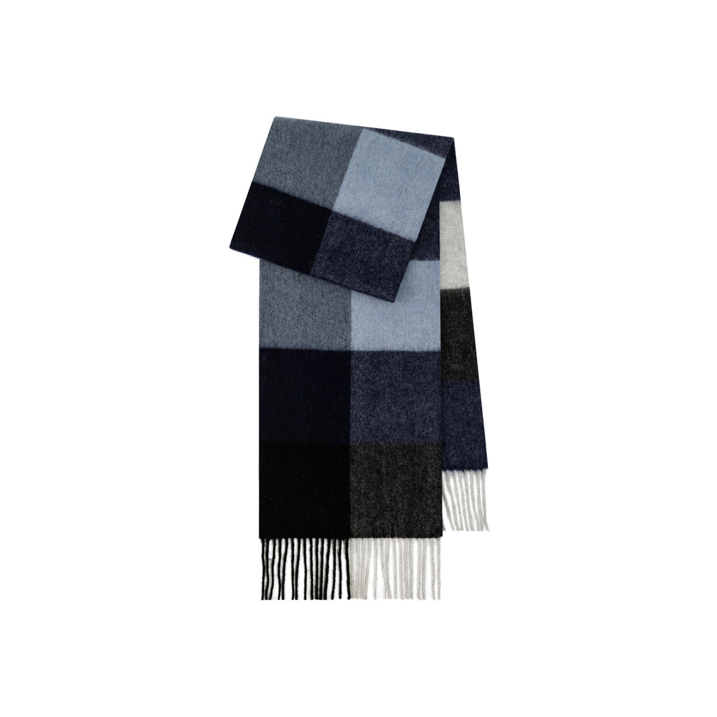 Cozyura™ Wool Plaid Scarf – Soft Textured Warmth for Autumn & Winter