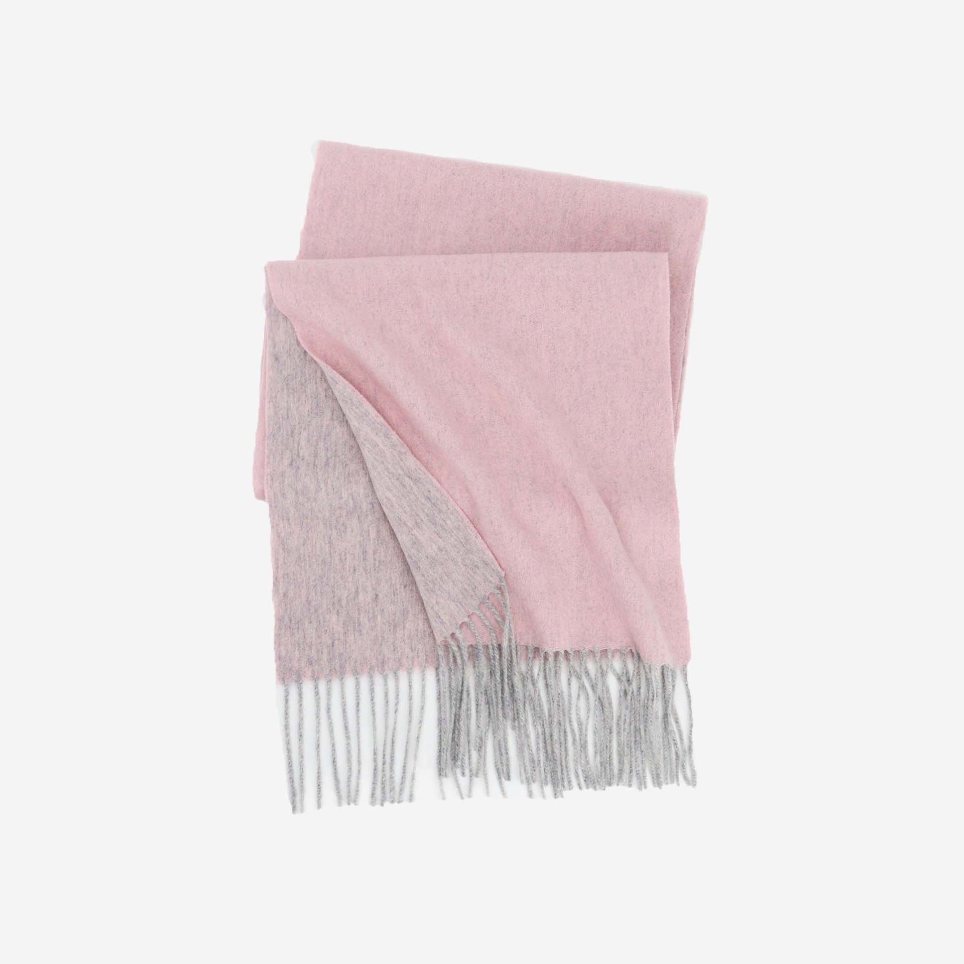 Cozyura™ Dual-Tone Pure Wool Scarf – Handcrafted Softness in Two Shades