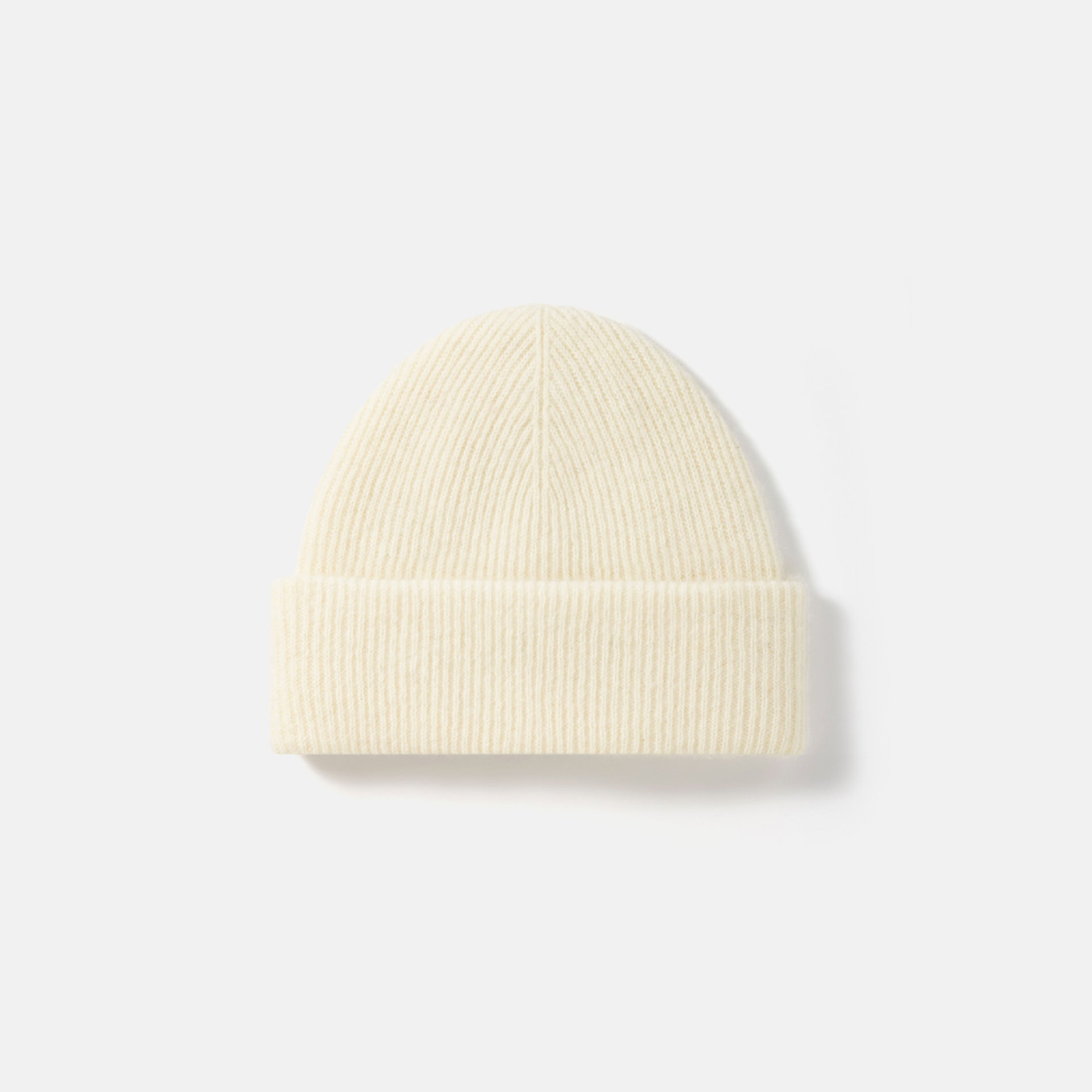 Cozyura™ Cashmere-Blend Wool Beanie – Soft Warmth in Minimalist Style