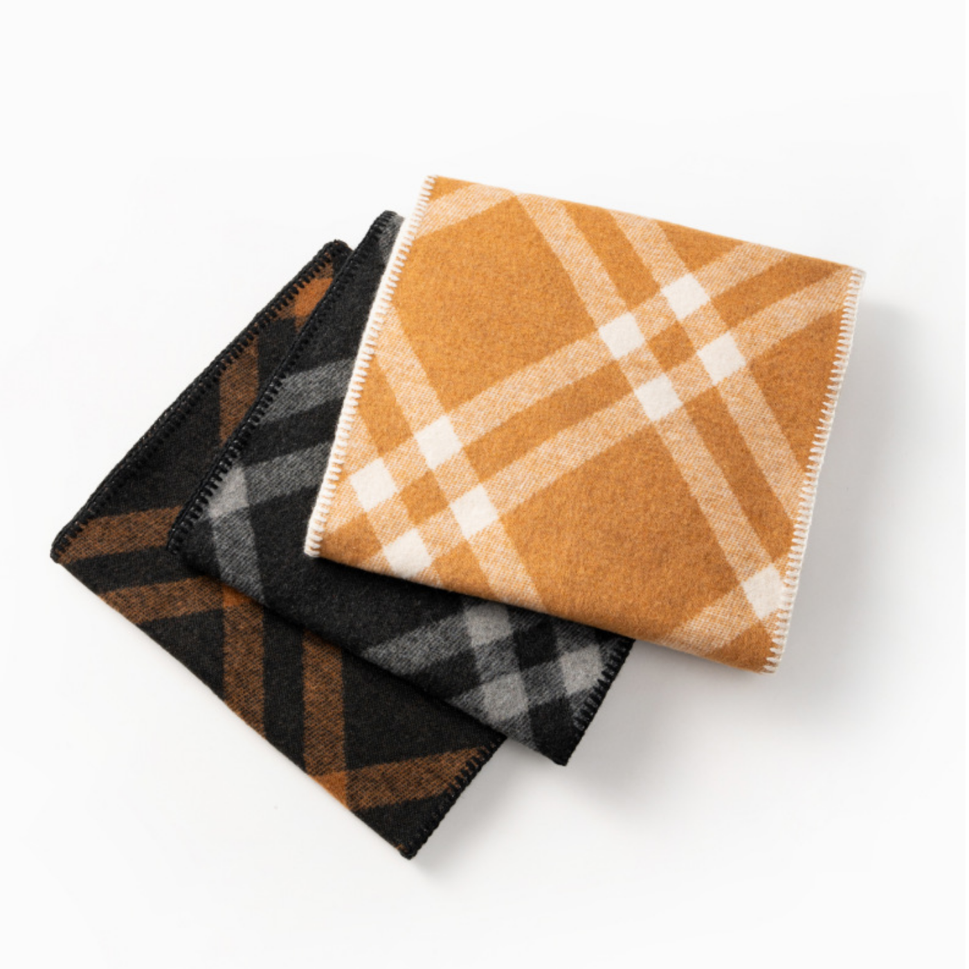 Cozyura™ Wool Blend Checked Scarf – Diagonal Plaid Design for Effortless Style