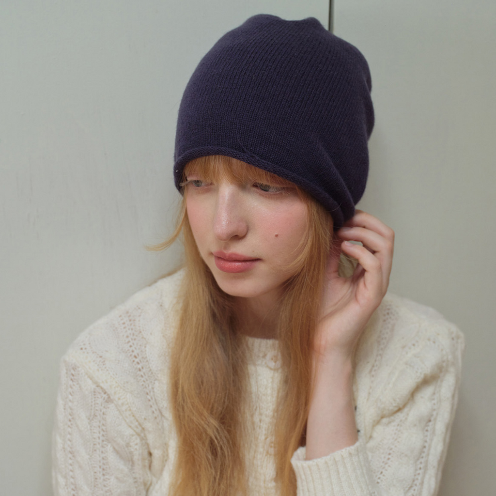 Cozyura™ 100% Australian Wool Beanie – Seamless Fine Knit, Soft Solid Color Hat